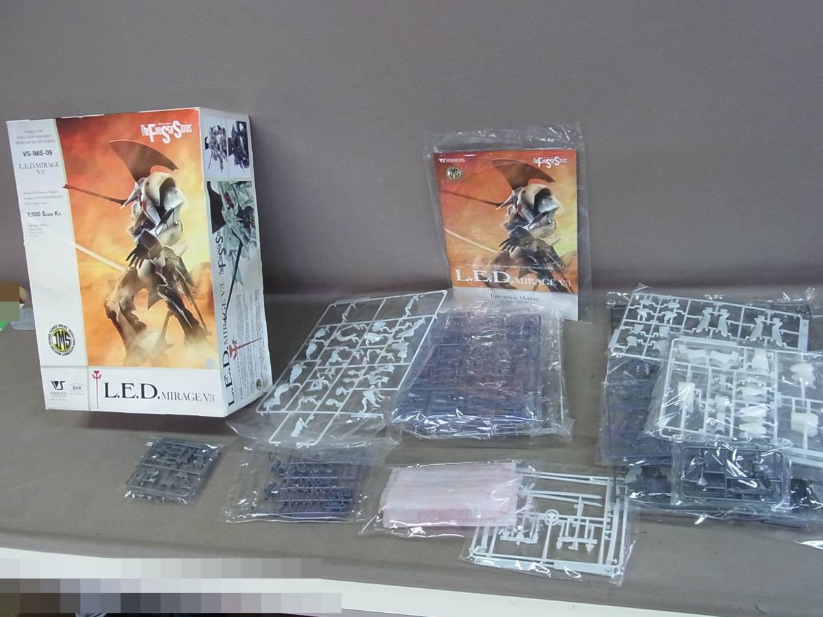 【定番人気，新作】 1Q271EZ ボークス ファイブスター物語 VS-IMS-09 1/100 L.E.D.MIRAGE V3 未組立品(キャラクター)｜売買されたオークション情報、yahooの商品情報をアーカイブ公開 - オークファン その他