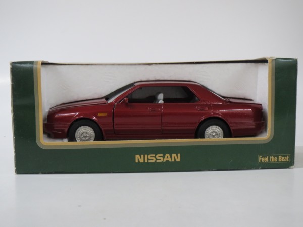 49556□1/30 ダイヤペット日産 Y31 シーマ メーカー販促品 赤系 【公式