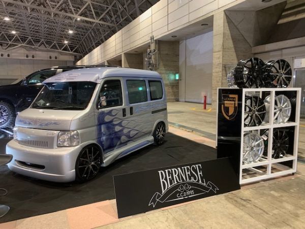 ホイール 4本セット 正規輸入品 LEXANI 新品 レグザーニ S-LINE 新品ホイール4本☆LEXANIレグザーニ17インチ☆S-LINE101S SMT 公式通販 Yahoo!オークション レ - Lexani ☆新品 新品☆新品ホイール4本セット正規輸入品☆LEXANI