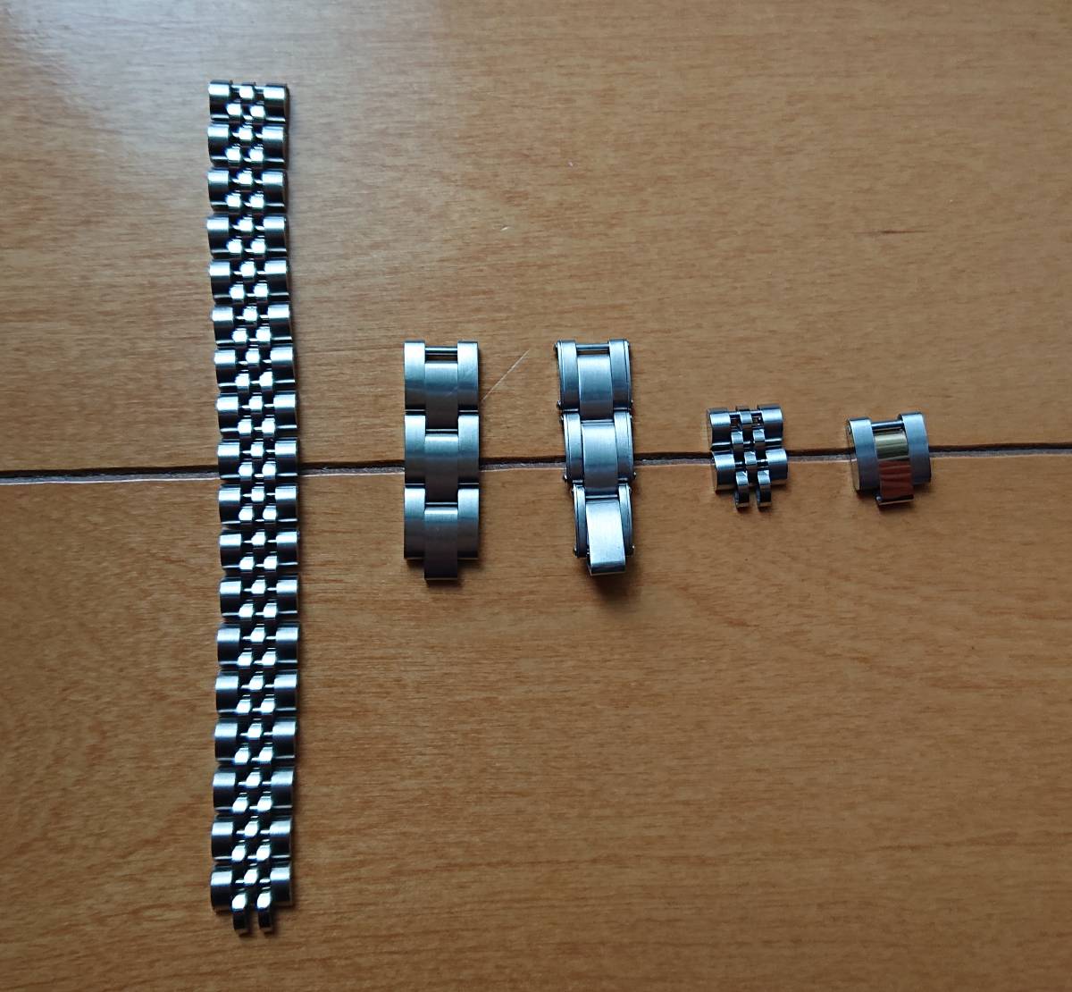 ROLEX ロレックス レディース ブレスレット コマ セット売り 【公式通販】