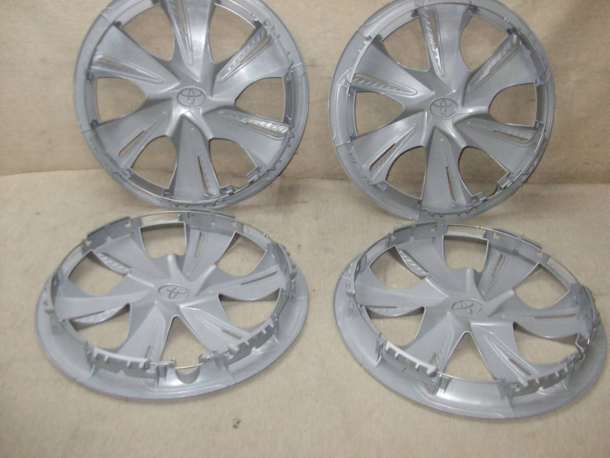 中古 販売 新品 未使用品 トヨタ シエンタ 後期 純正 ホイールキャップ