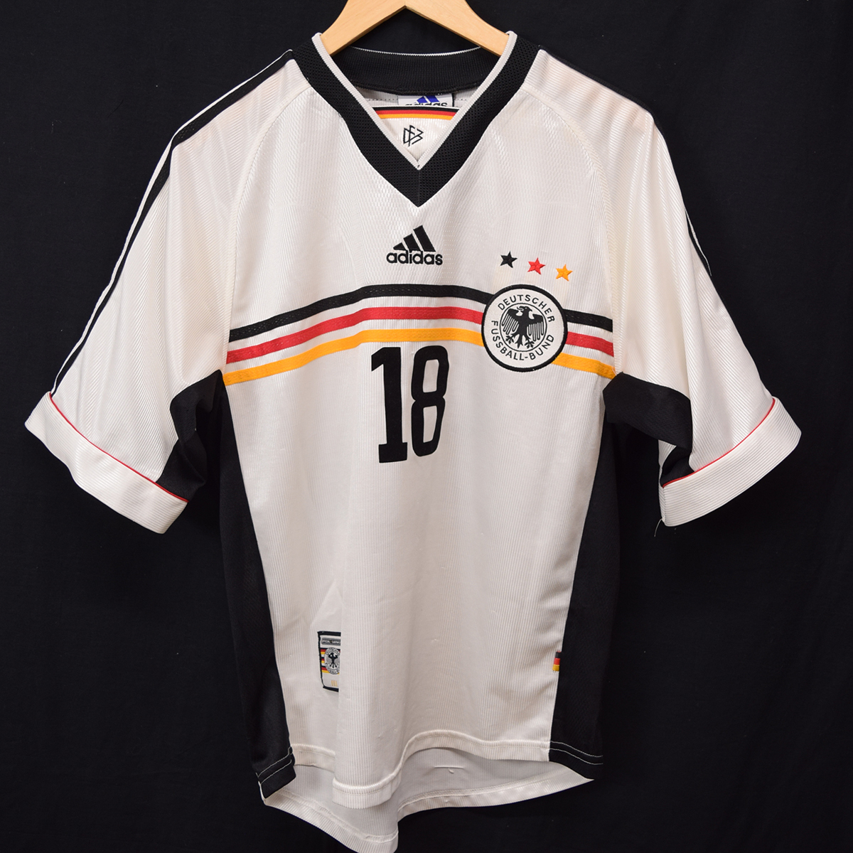 【得価，人気セール】 320E/ 良品 アディダス/adidas ドイツ 代表 ユニフォーム 1998/00 #18 ユルゲン クリンスマン USサイズL メンズ サッカー ウェア(ドイツ)｜売買されたオークション情報、yahooの商品情報をアーカイブ ユニフォーム
