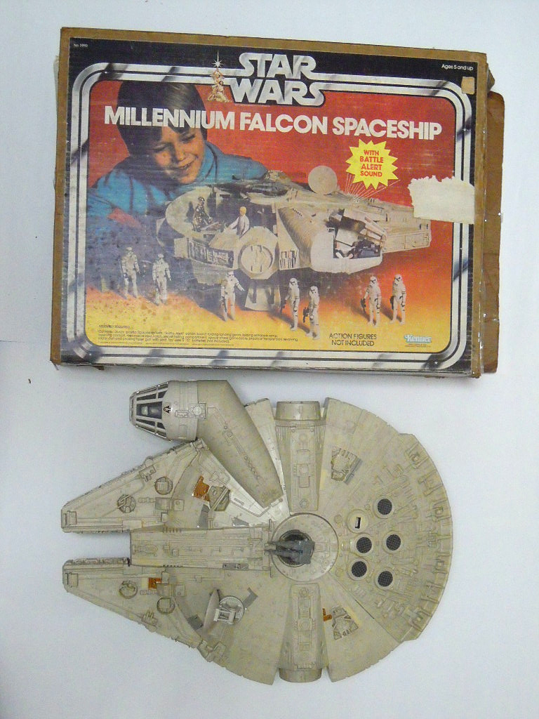 ミレニアムファルコン+フィギュア35体(Old Kennerオールドケナー'79
