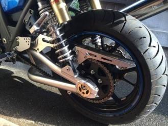 しお 新品 送料安～ ☆彡 ZRX1200DAEG チェーンガード ステンレス ダエグ 検