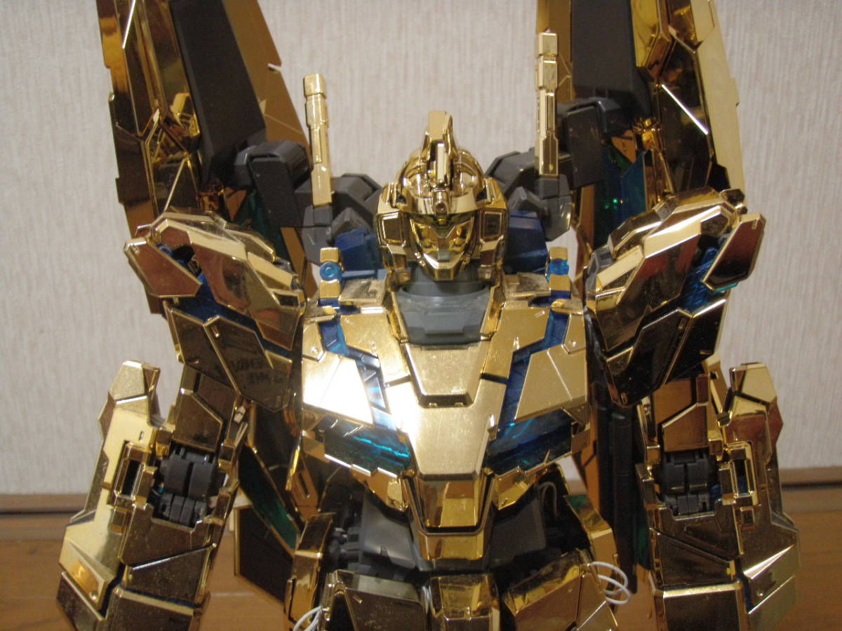 PG ユニコーンガンダム 3号機 フェネクス 完成品 (難ありジャンク品)