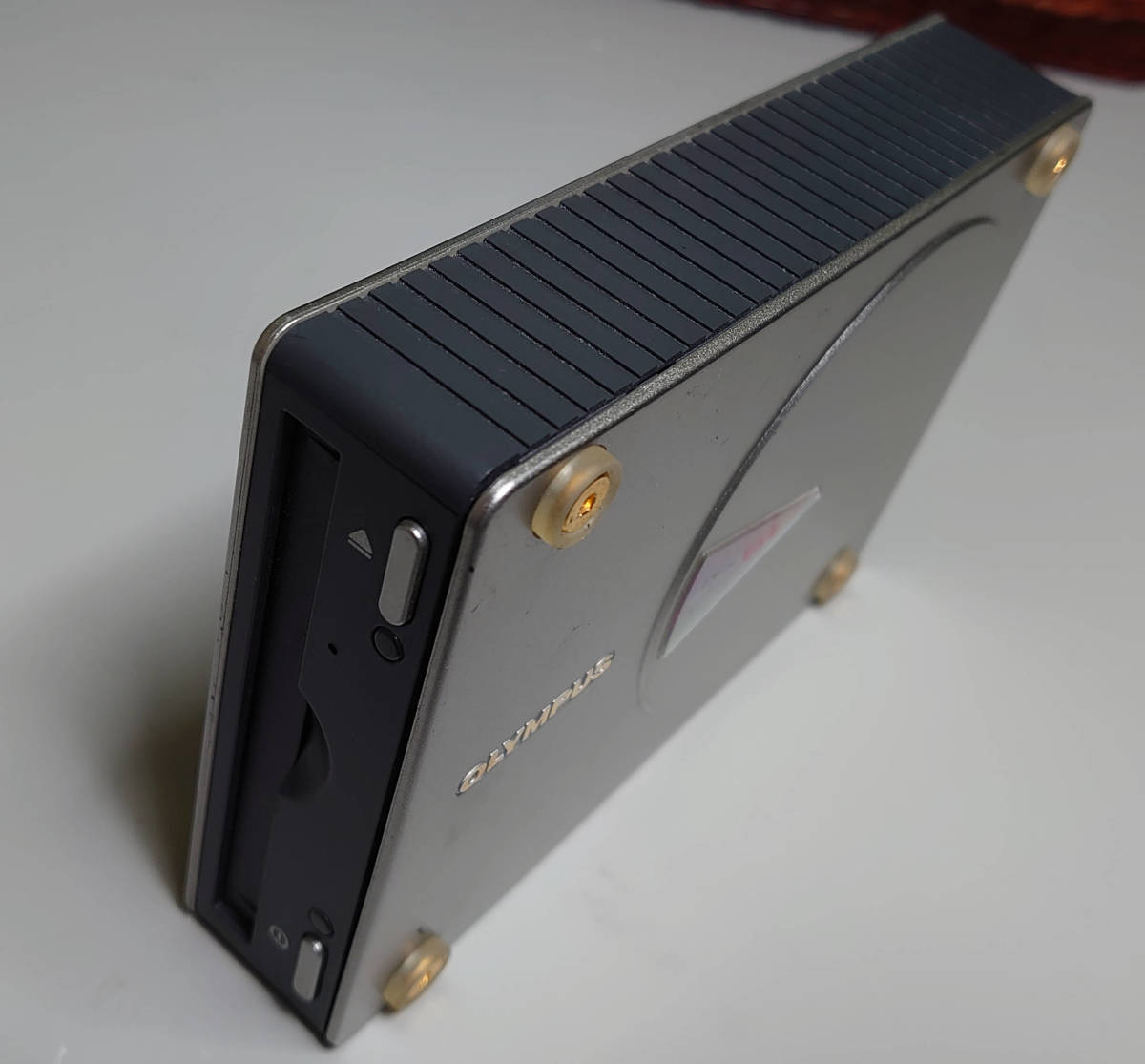 中古完動品 MOドライブ 640MB オリンパス製 MO TURBO 640MB : 思い出