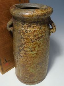 備前 花入 耳のYahoo!オークション(旧ヤフオク!)の相場・価格を見る