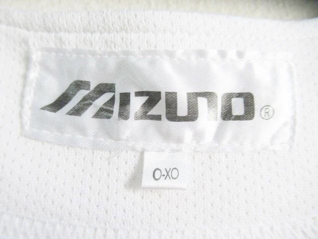 中日ドラゴンズ M 落合博満 (チュウニチドラゴンズ) SIZE 応援グッズ ホワイト - メルカリ MIZUNO 刺繍ver 値下げ交渉] 落合監督 #66 2004-2011年 直筆サイン入り