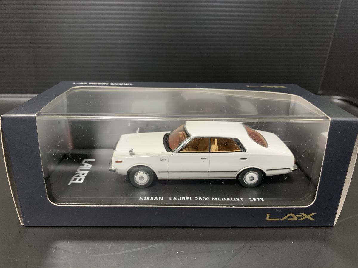 ローレル メダリスト 日産 0 4ドアハードトップ 1⁄43 LA-X LA-X1⁄43 美 