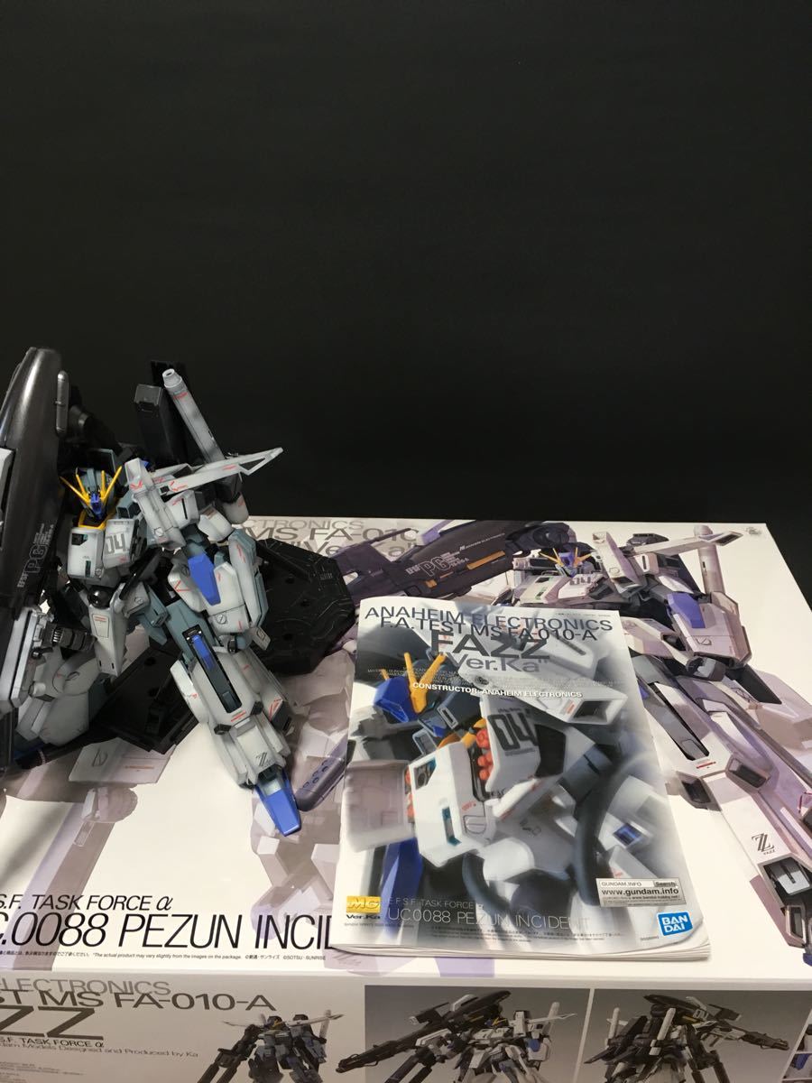 ガンダムプラモデル MG 1/100 FAZZ ver.ka グラデーション塗装 完成品
