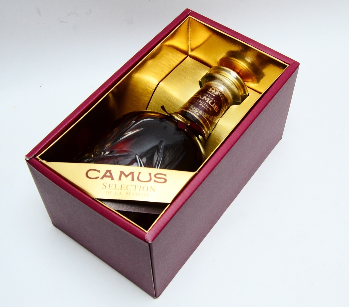 未開栓】CAMUS カミュ SELECTION セレクション 700ml 40％ コニャック