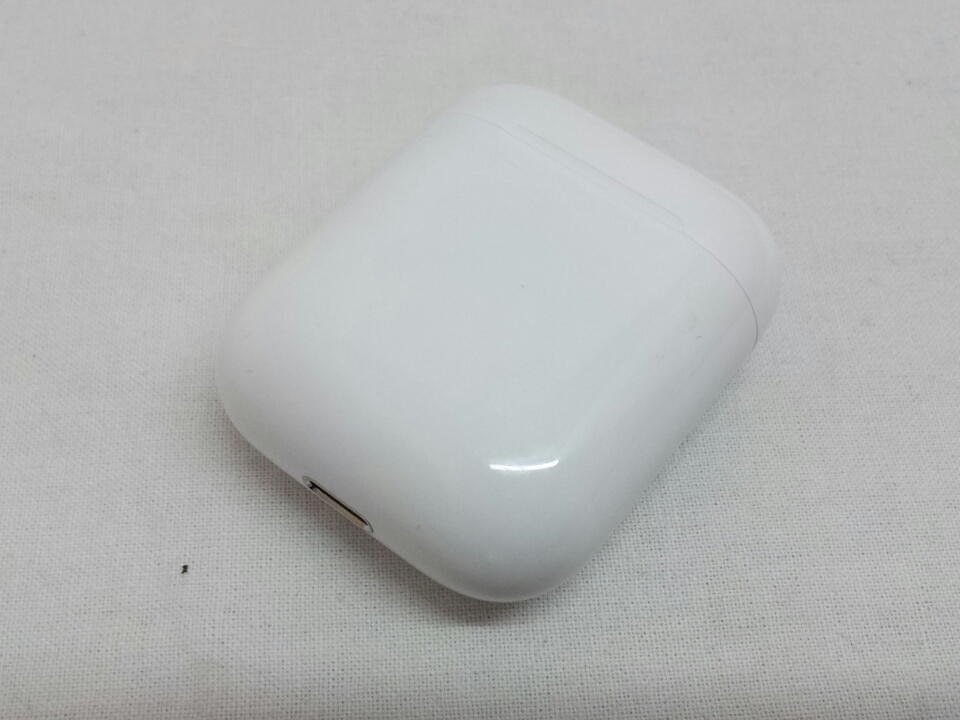 じゃんぱら熊本下通店】Apple AirPods（第1世代） MMEF2J/A ☆即決