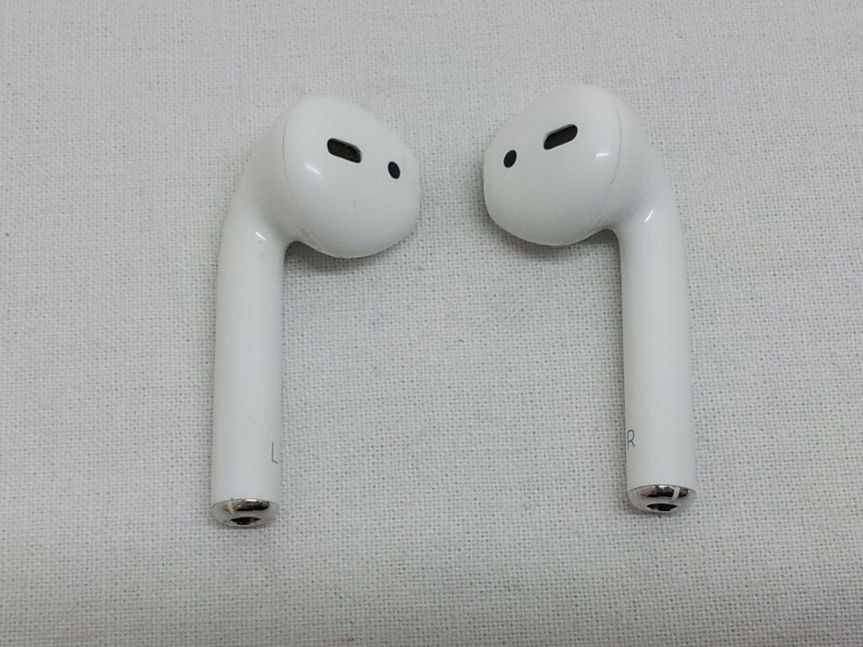 【じゃんぱら熊本下通店】Apple AirPods（第1世代） MMEF2J/A ★即決★