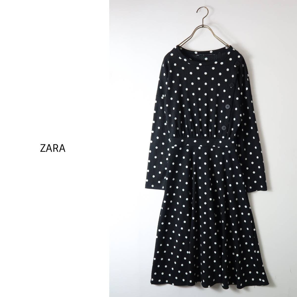 超 ザラ Zara 洗える ドット柄 ウエスト切替フレアーワンピース Sサイズ A O 1758 ワンピース 売買されたオークション情報 Yahooの商品情報をアーカイブ公開 オークファン Aucfan Com
