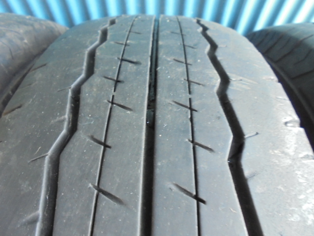 即決！ ダンロップ SP175N 195/80R15 107/105L LT 4本 6～7分溝