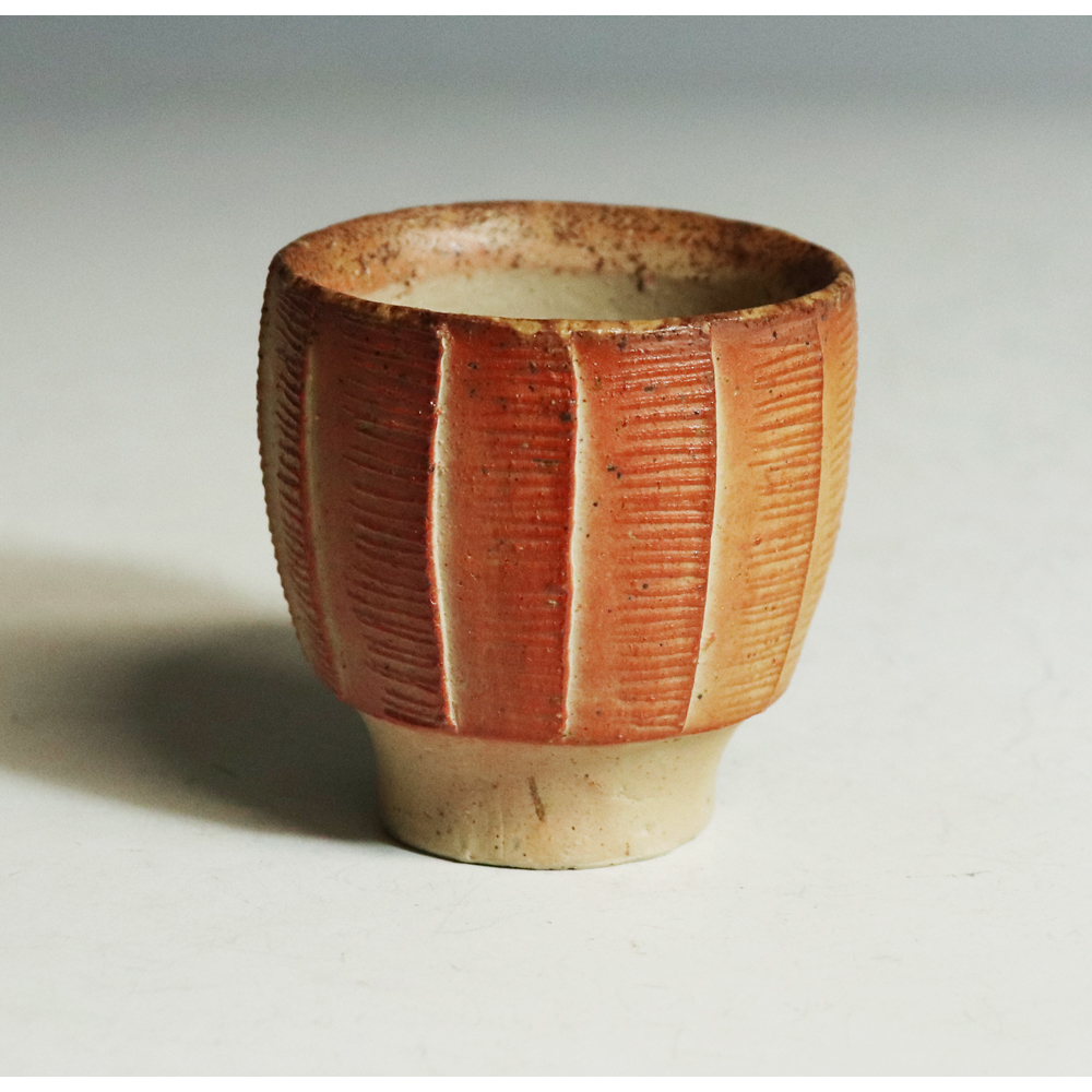 陶芸家　末廣学　ぐい呑　備前　備前焼　酒器　酒盃　共箱 末廣学 作*備前 ぐい呑 末廣学 【公式通販】