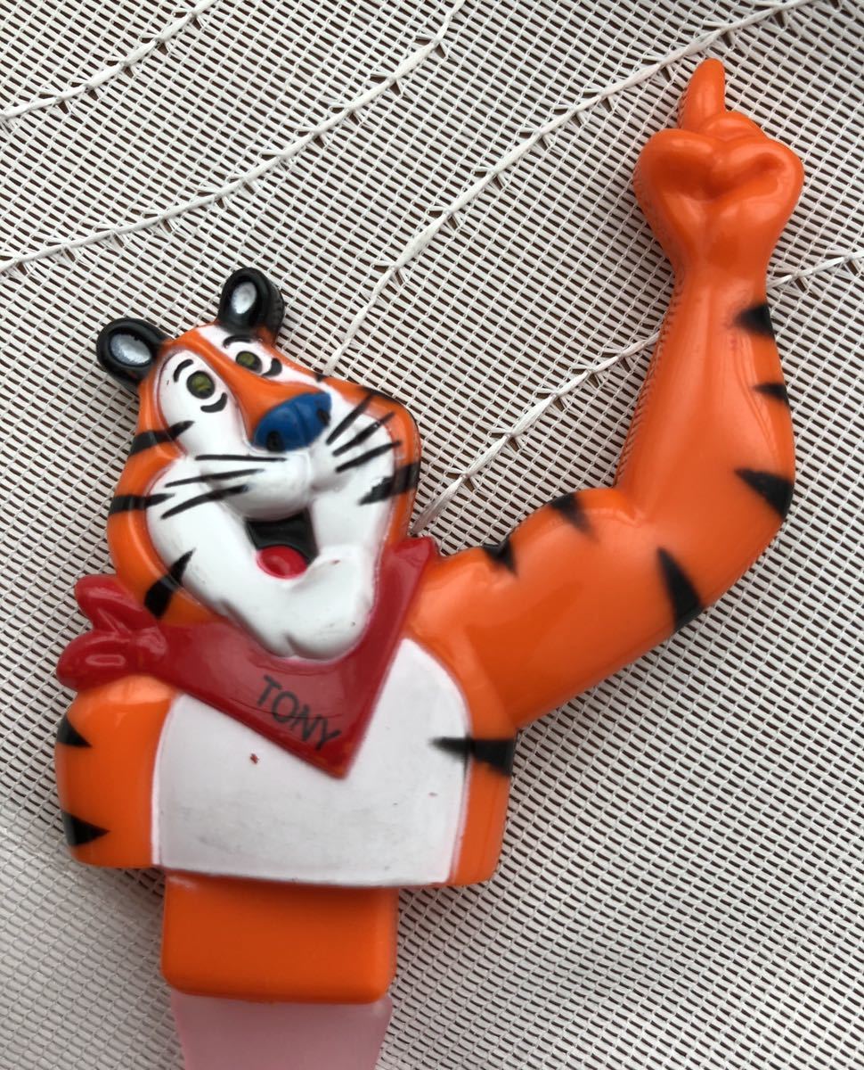 当時もの ケロッグ シリアル 非売品 キャラクター スプーン付属品 コーンフロスト チョコクリスピー トニーザ タイガー キャラクター 売買されたオークション情報 Yahooの商品情報をアーカイブ公開 オークファン Aucfan Com