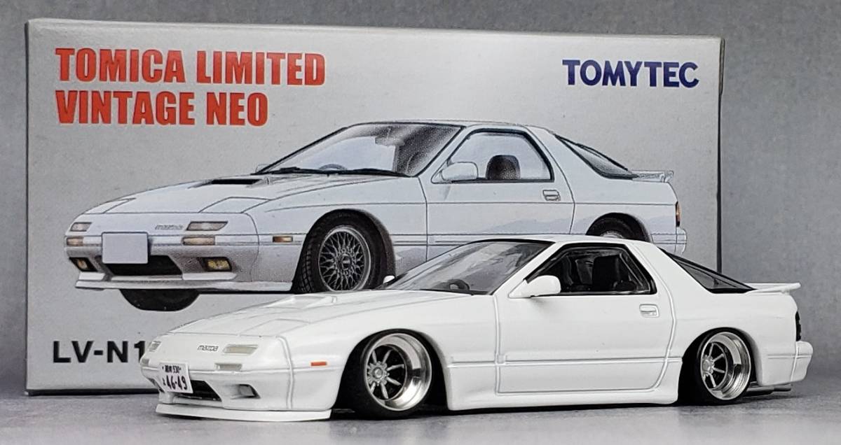 1/64 マツダ サバンナ RX-7改 アンフィニ インチアップ ワタナベ