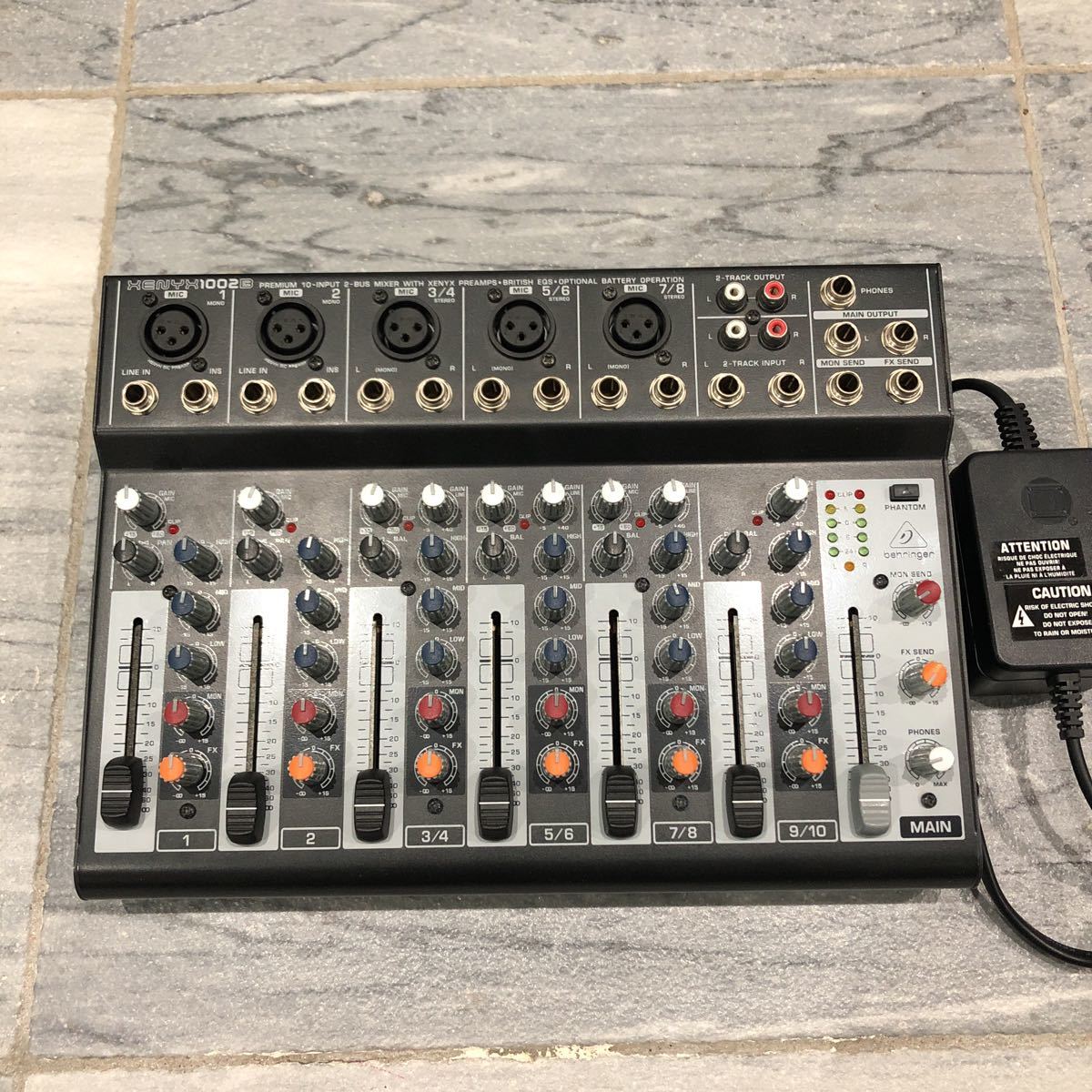 XENYX アナログミキサー BEHRINGER Behringer ベリンガー 美品 : 16ch 