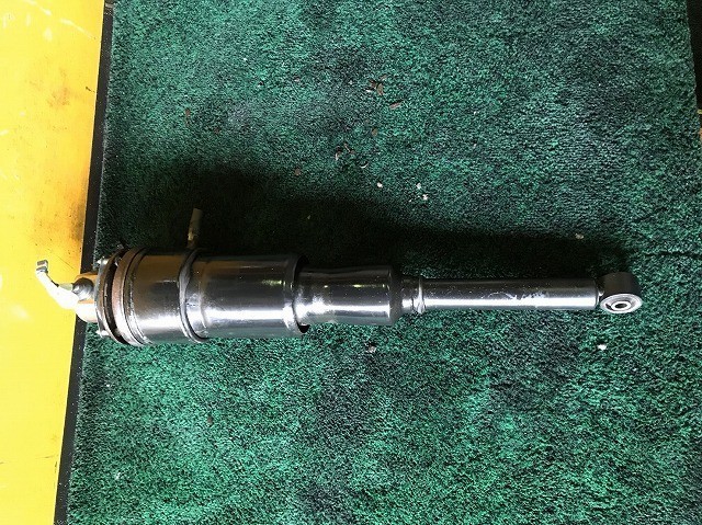 レクサス USF40 LS460 LS 中古中古部品 左ﾘｱｴｱｻｽ 左 USF40， 左リア