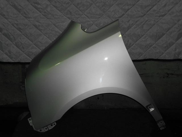 ノア 左 フロント DBA-ZRR70W ヴォクシー ZRR70W フェンダー F