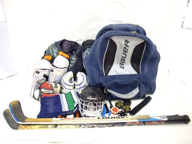  127 Bauer アイスホッケー スティック/グローブ/ヘルメット/防具など キャリーバッグ付 セット 現状品 直接引き取り可能/岡山市(アイスホッケー)｜売買されたオークション情報、yahooの商品情 アイスホッケー