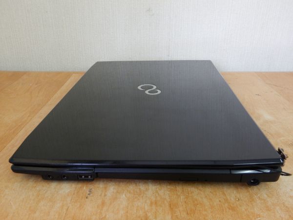 2470 FUJITSU FMVWMA1 LIFEBOOK WA1/M　Core i3 ノートパソコン　現状品