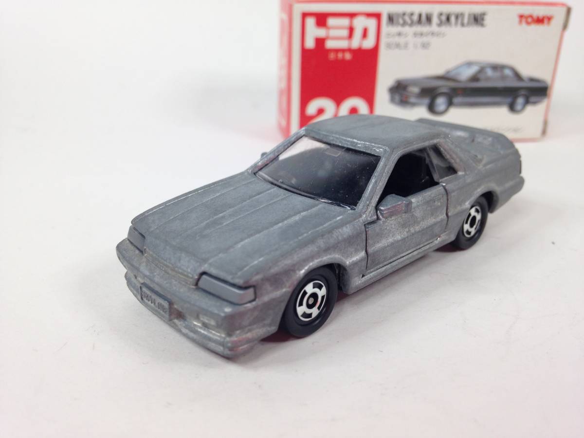 トミカ 日本製 赤箱 20 ニッサン スカイライン GTS 一般輸出仕様