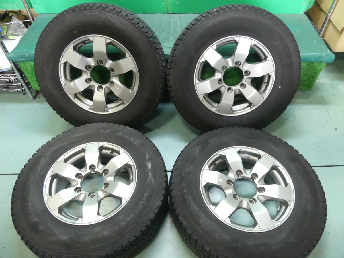 ハイエース 200 社外 15インチ アルミホイール 195/80R15 バリ山 