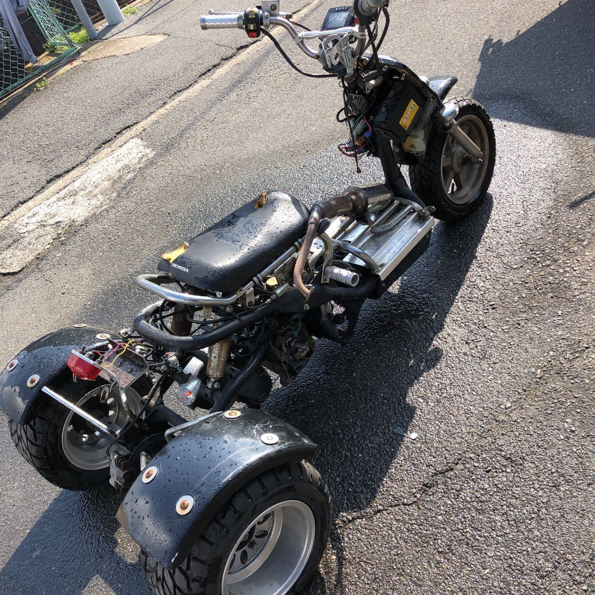 奈良発 引き取り限定 ホンダズーマー三輪仕様部品取り車？ 大阪市内 