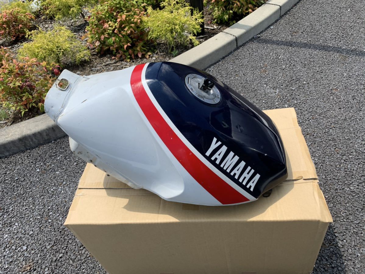 投稿詳細｜MOTOCLE FZ750 - 優勝車 Daytona200 0 (0U45) YAMAHA | 1986