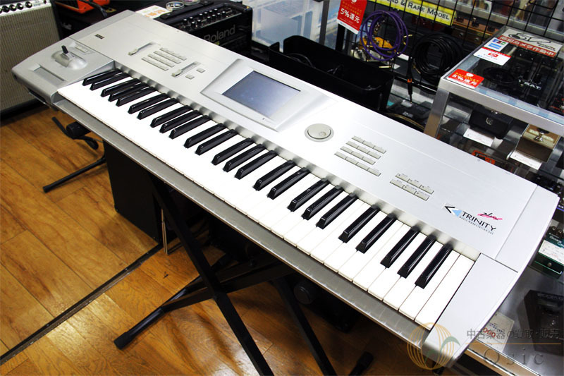 希少シンセKORG TRINITY plus BK 限定モデル。61鍵モデル。 【公式通販】