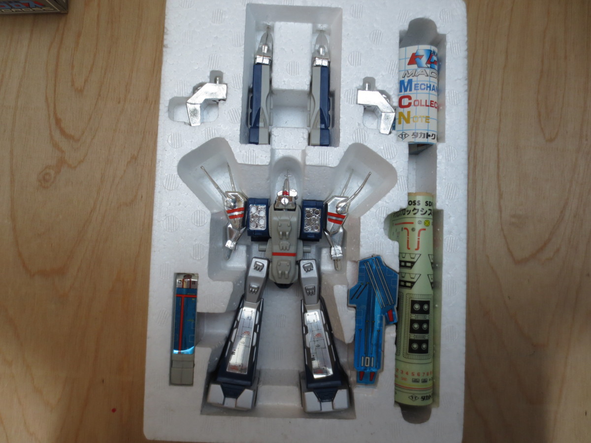 SDF-1 レビュー タカトクトイス RoboToyDays | マクロス強攻型 