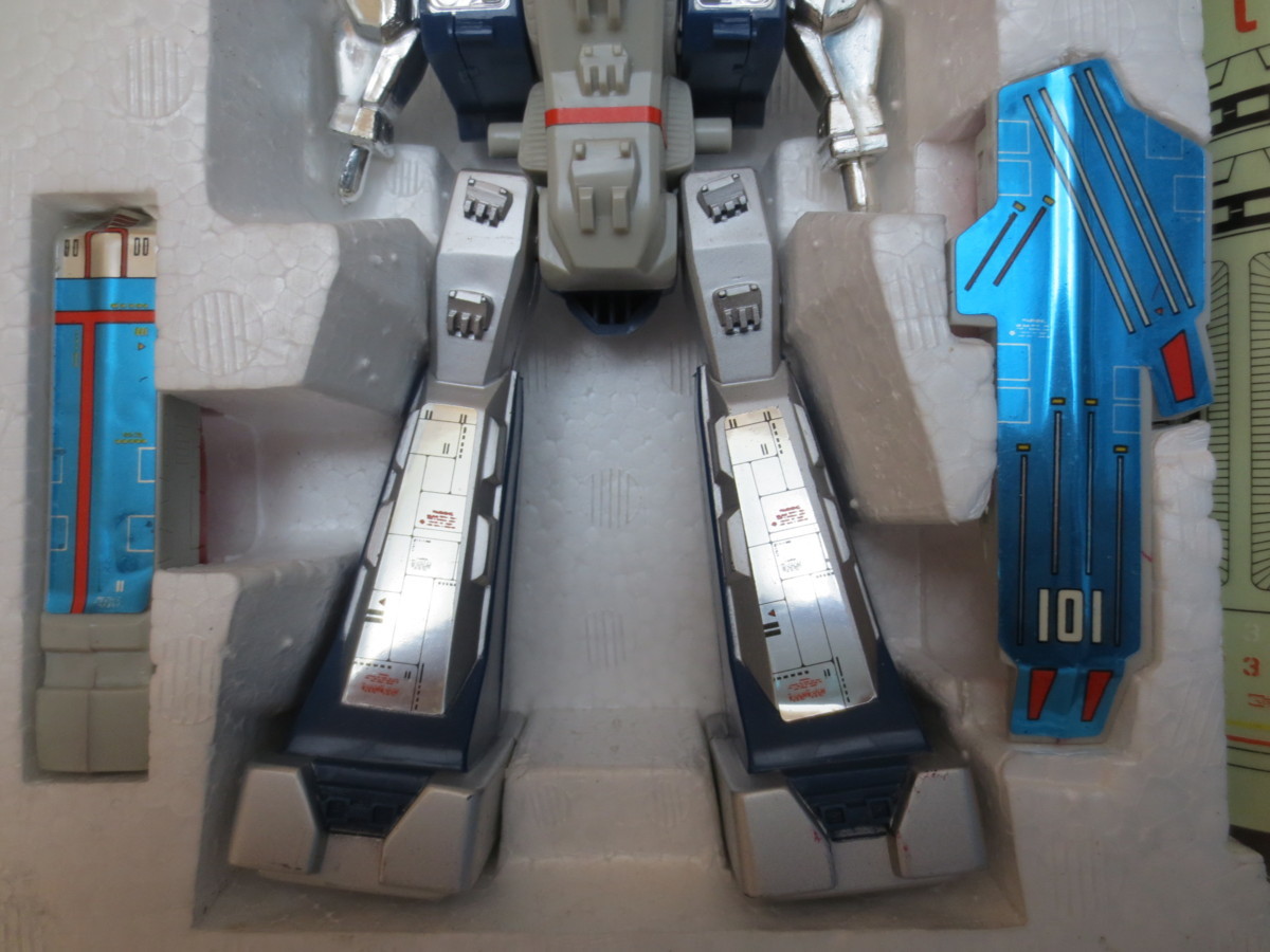 SDF-1 レビュー タカトクトイス RoboToyDays | マクロス強攻型 