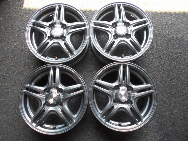 HotStuff WAREN ヴァーレン 15インチ 4穴 ホイール スタッドレス 185