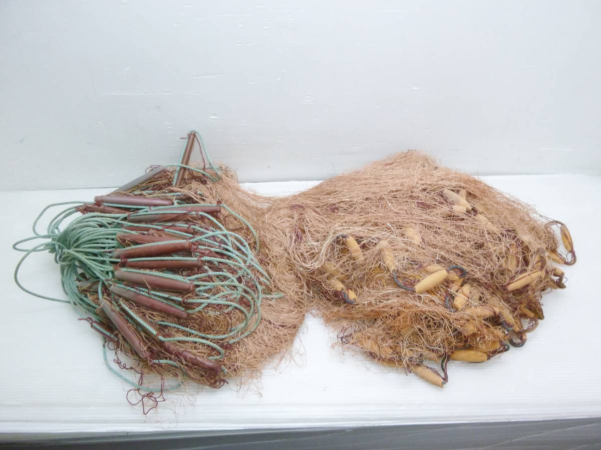刺網 漁網 刺し網 長さ50ｍ（仕立て前160ｍ） 高さ 赤色 完成品 1反 約2.5寸 長さ200ｍ 高さ1.9ｍ 約5寸 | 約1.5号 長さ160ｍ 約1.5