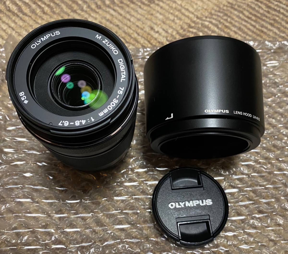オリンパス M.ZUIKO DIGITAL ED 75-300mm F4.8-6.7 II 別売りフード 