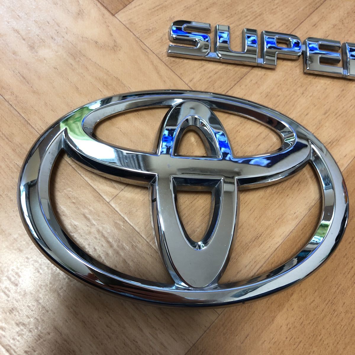 200系 ハイエース ボンネット トヨタ純正 ナロー 標準 | ボディ 純正