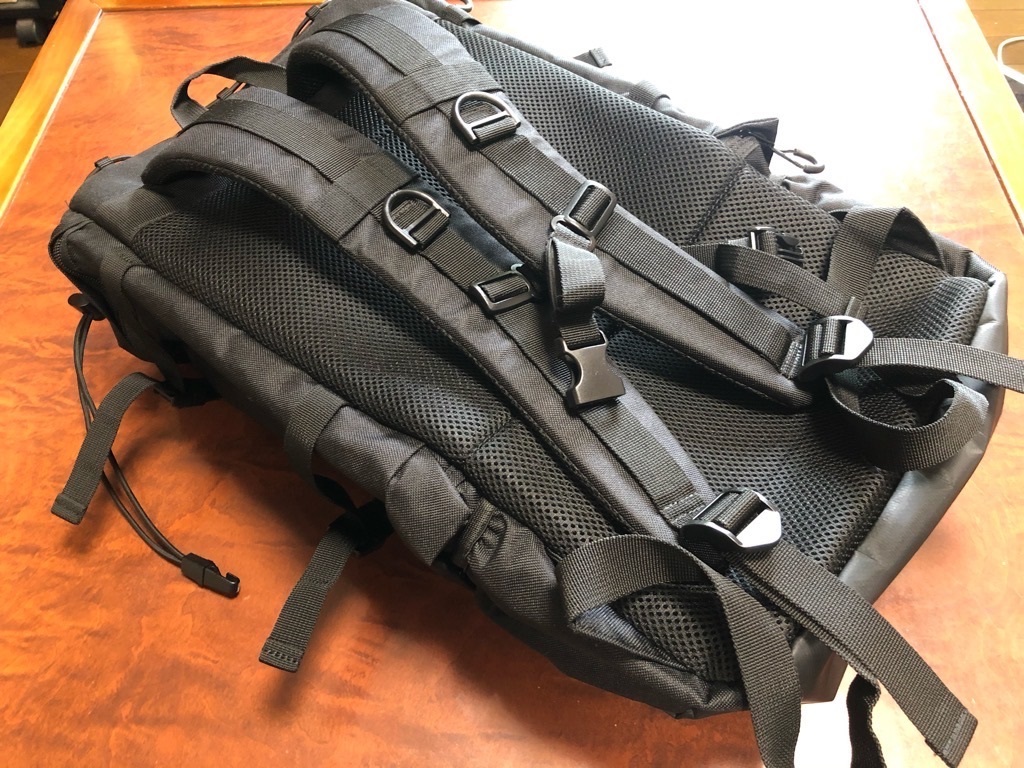 アブガルシア システムバックパック | システムバックパックを自転車釣行と海釣りで使う システムバックパックコーティング (アブガルシア) Pack Back AbuGarcia System 25L Abu 25lの通販 - AbuGarciaSystem システムバックパック徹底