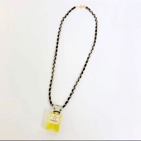 CHANEL シャネル No19 チェーン ネックレス ミニボトル 香水ネックレス 