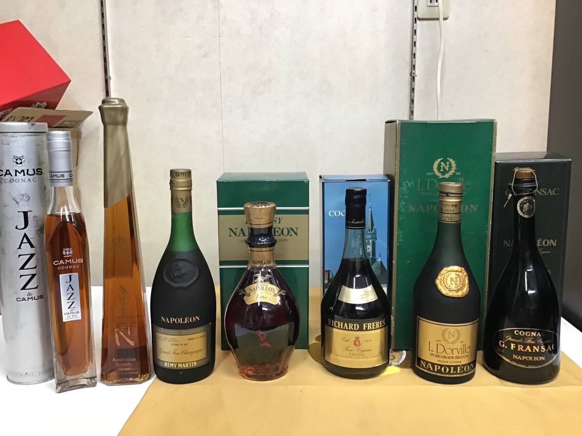 カミュ - 未成年の飲酒は法律で禁じられていますカミュブック