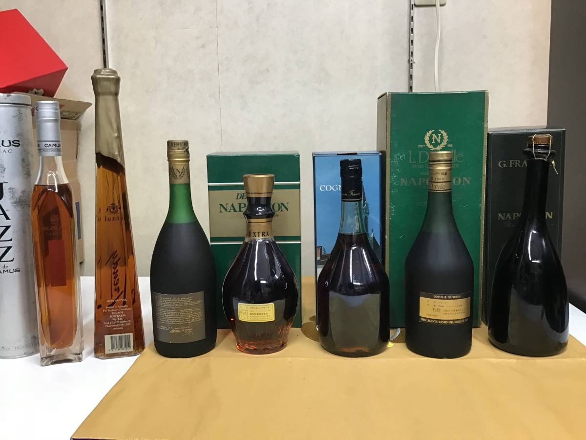 カミュ - 未成年の飲酒は法律で禁じられていますカミュブック
