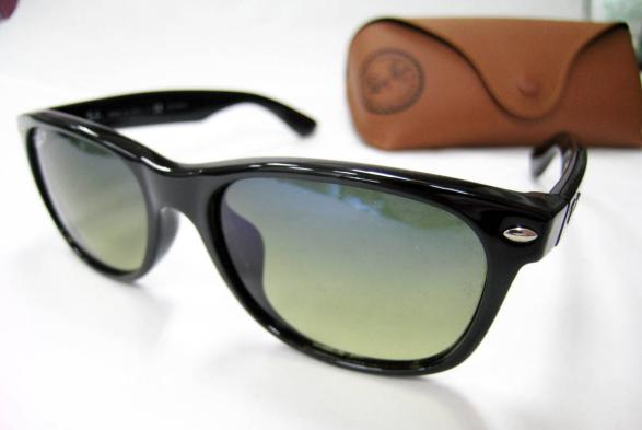 得価，100%新品 Ray-Ban レイバン 正規品 偏光サングラス ニューウェイファーラー RX2132F 901-76 ブラック 黒 NEW WAYFARER ウェリントン 定番(レイバン)｜売買されたオークション情報、yahooの商品情報をアーカイブ その他