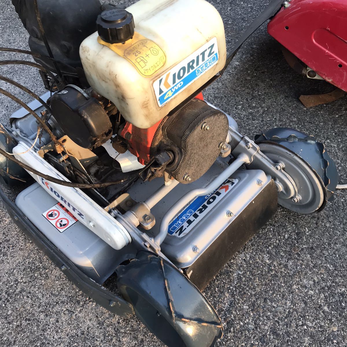 AZ850B 共立 畦草刈機 自走式傾斜地草刈機 4WD スパイダーモア 実動