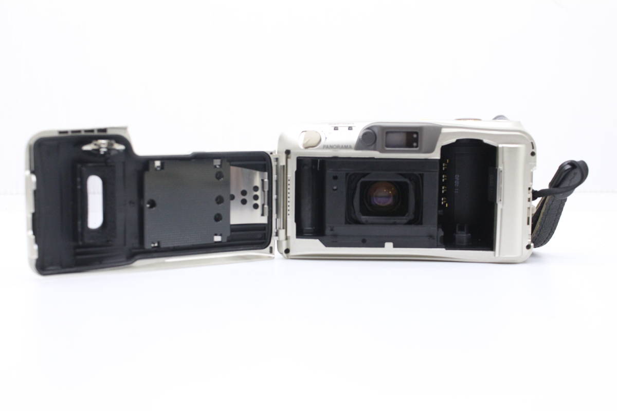 ☆極上美品☆OLYMPUS オリンパス μ mju: ミュー ZOOM 140 VF 38-140mm 女性