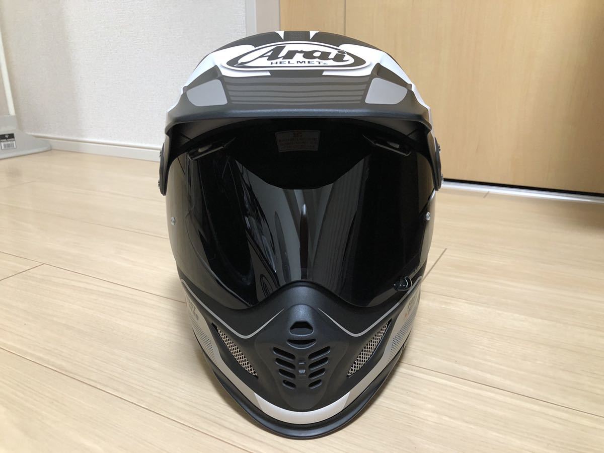 Arai アライ ヘルメット ツアークロス３ ビジョン ホワイト ５７ ５８ M サイズ オフ車 モタードに Mサイズ 売買されたオークション情報 Yahooの商品情報をアーカイブ公開 オークファン Aucfan Com