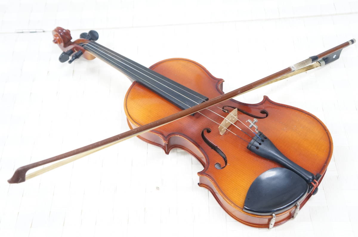 【美品】SUZUKI　スズキ　バイオリン　１/4　No.220 スズキ（SUZUKI） SUZUKI No.220 1/8 1976年 String Instrument