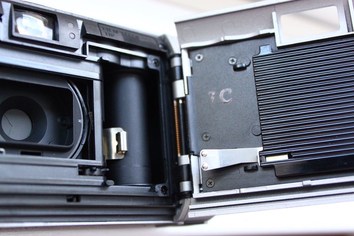 Konica BIGmini F フィルムカメラ コンパクト コニカ BIG MINI Konica