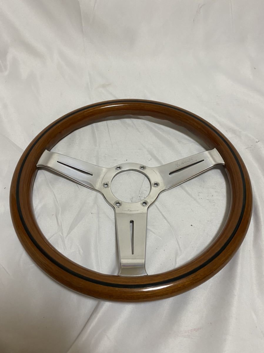 希少　NARDI ナルディ ウッドステアリング 32.5φ 旧車　ポリッシュ　ホーンボタン付き