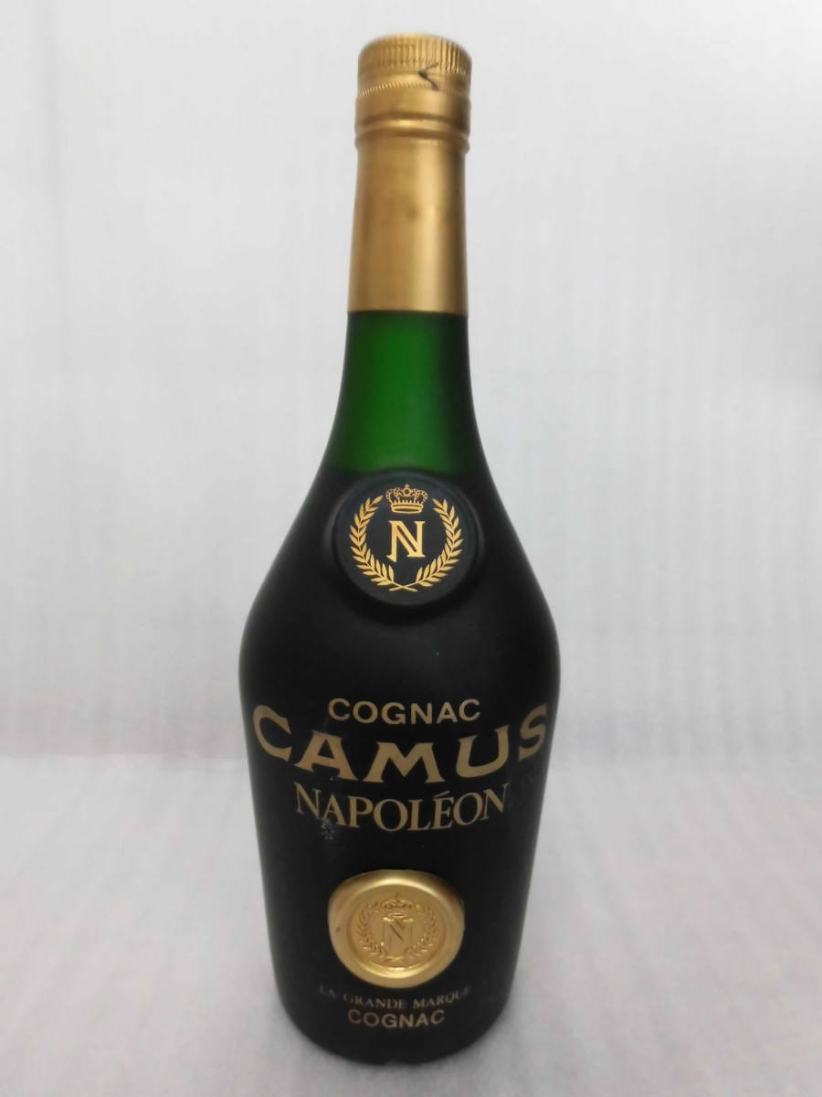カミュ ナポレオン CAMUS 未開栓 NAPOLEON ブランデー 700ml ブック